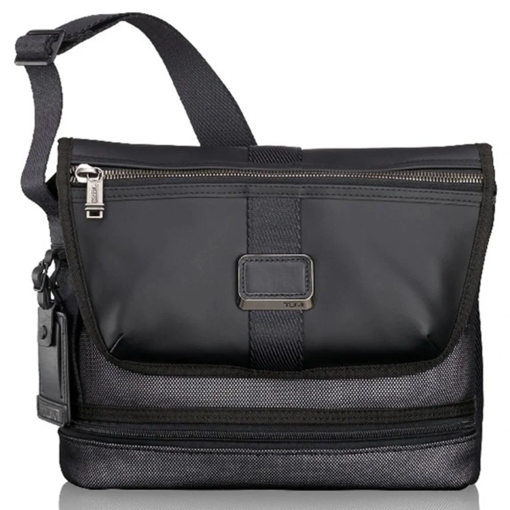 TUMI ALPHA BRAVO TRAVIS CROSSBODY MESSENGER BAG BLACK GREY IN REFLECTIVE SILVER